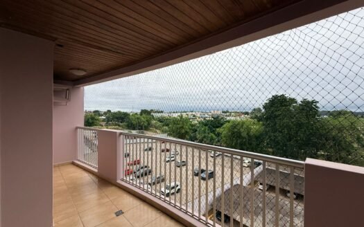 Apartamento no Condomínio Mirante do Parque